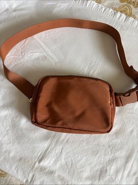 Women’s Super Cute Rust Nylon Crossbody Belt Bag - Unbranded